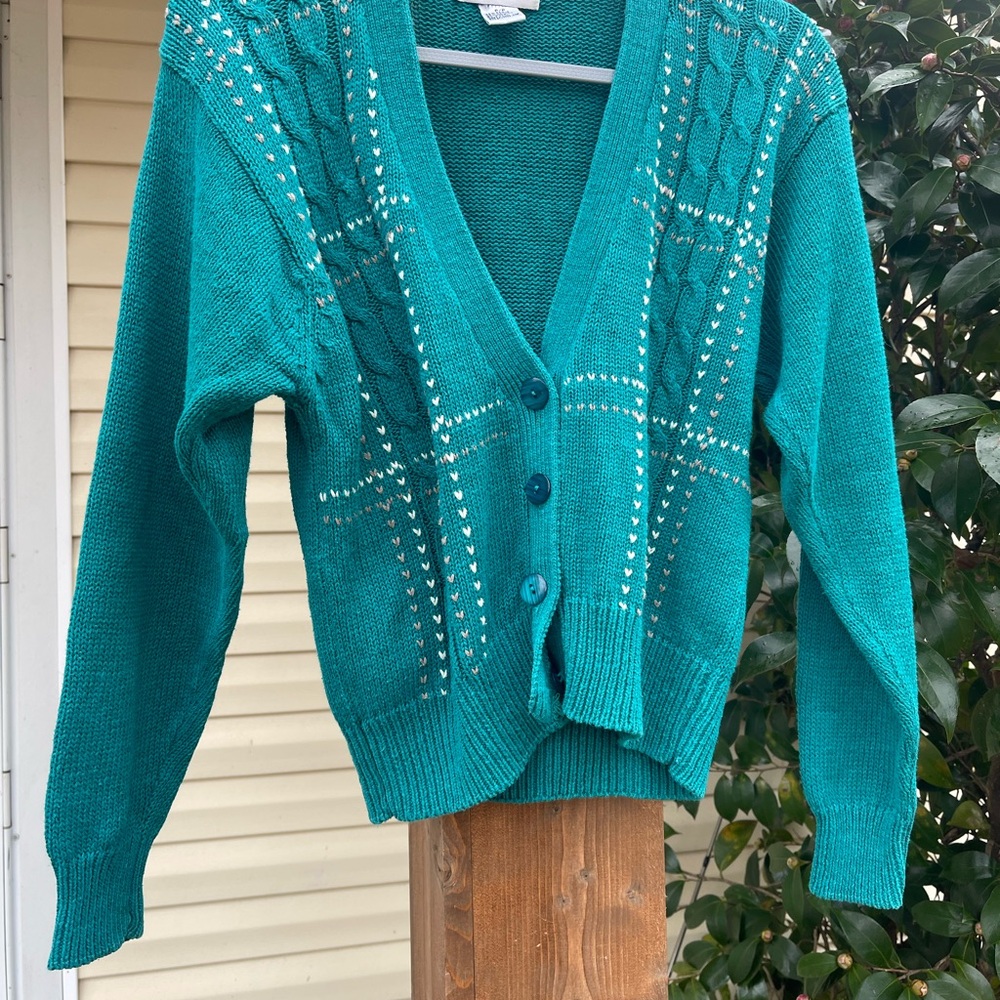 Vintage (80s) teal sweater/cardigan